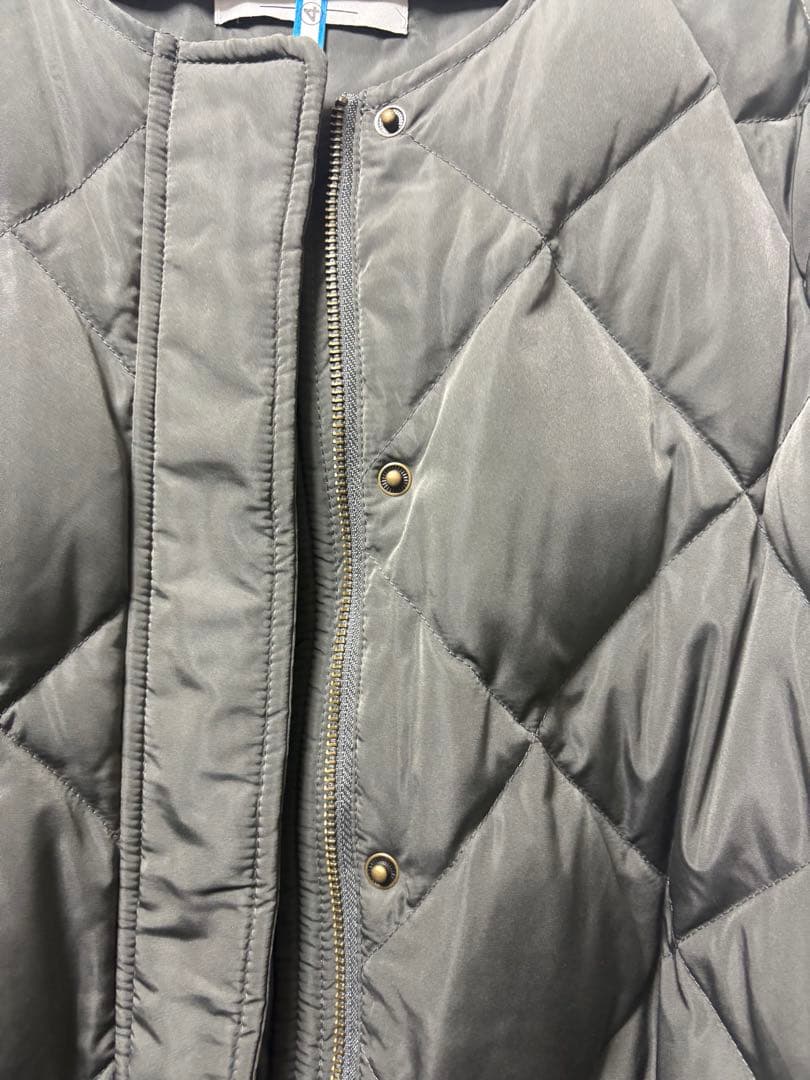 クリーニング済み美品アーバンリサーチ　ACUTA キルティングダウン　チャコール