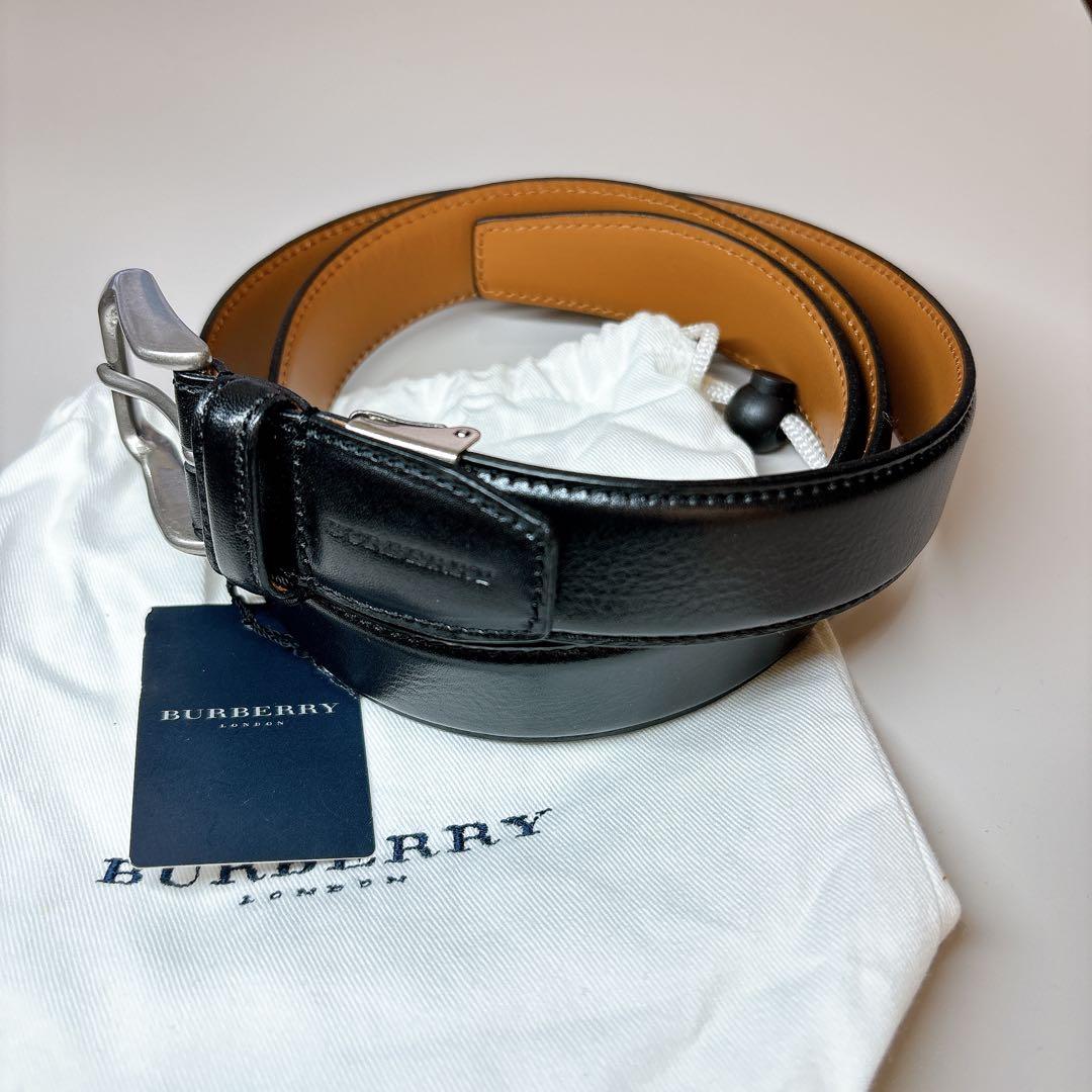 未使用 タグ付き BURBERRY 牛革 レザー ベルト 黒 袋付き