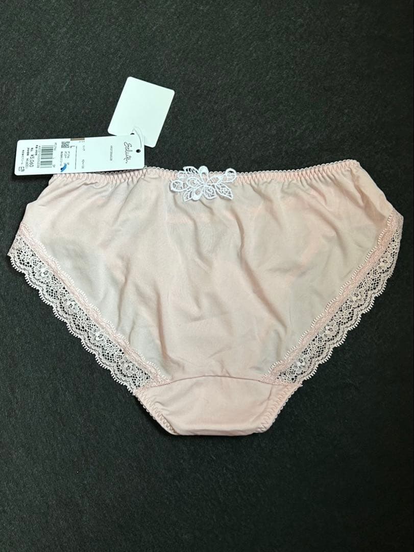 ワコール サルート　Wacoal Salute ブラ&ショーツ セット