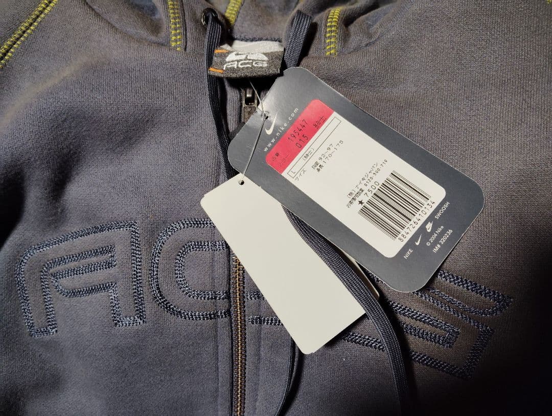 専用出品　ナイキＡＣＧ　パーカー　サイズL　①