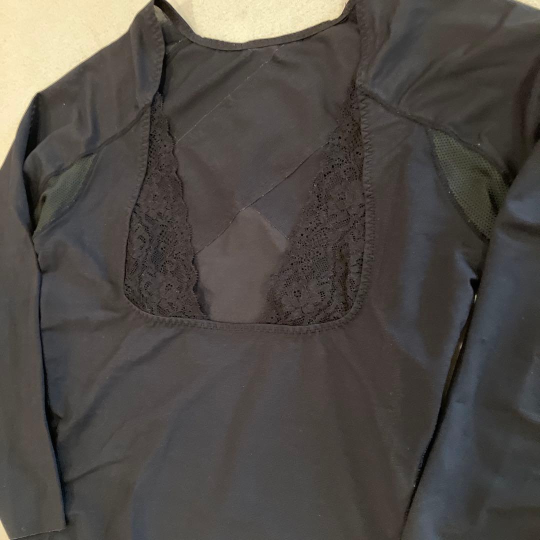 プウアボーテ　メディサーアームシェイプインナー Lサイズ