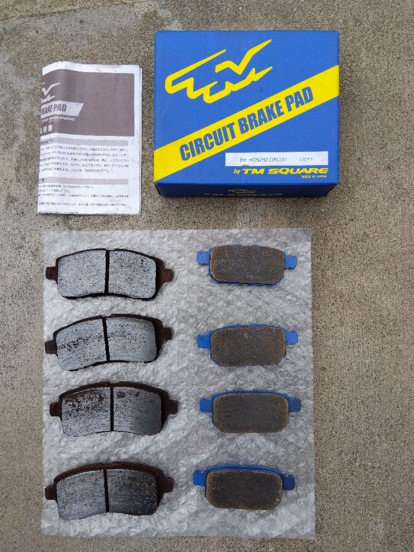 スイフトスポーツ ZC32S ブレーキパッド　サーキット　TMスクエア アクレ