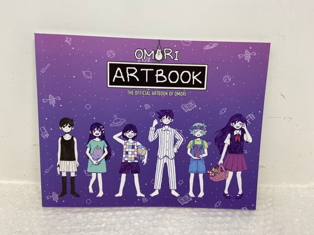 ⚫︎ OMORI アートブック