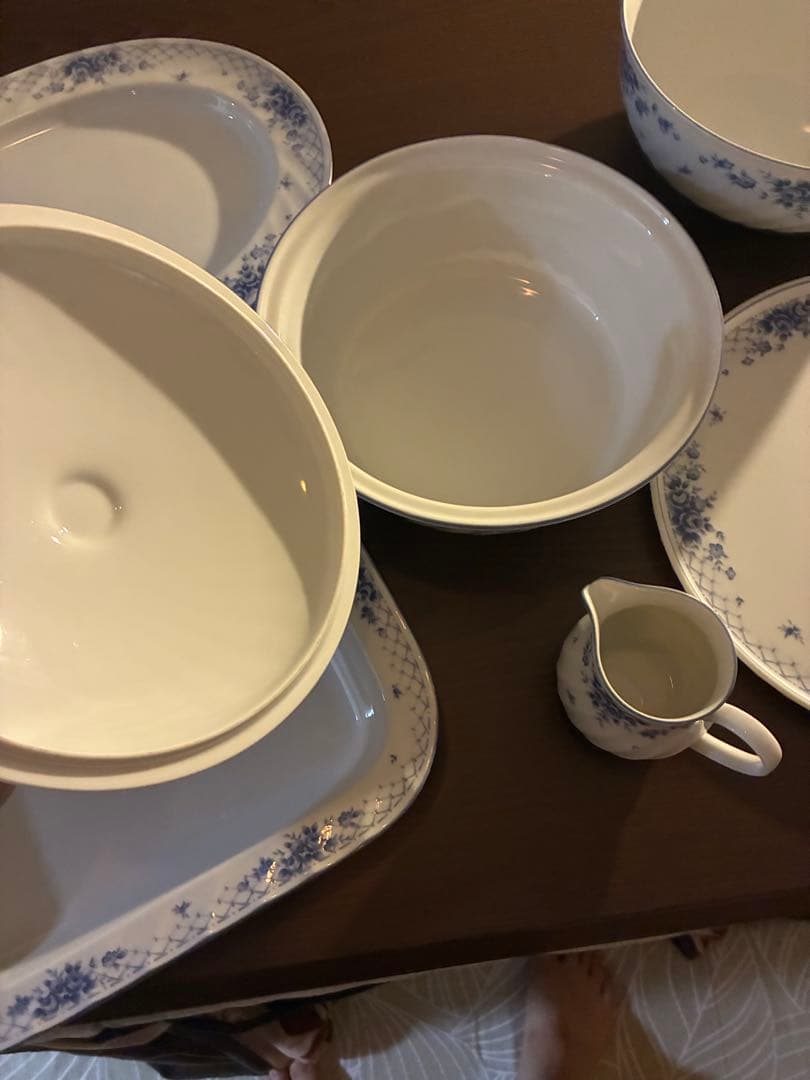 定価3万円 Cinq Gourmet 珊瑚入り陶磁器食器セット 6点