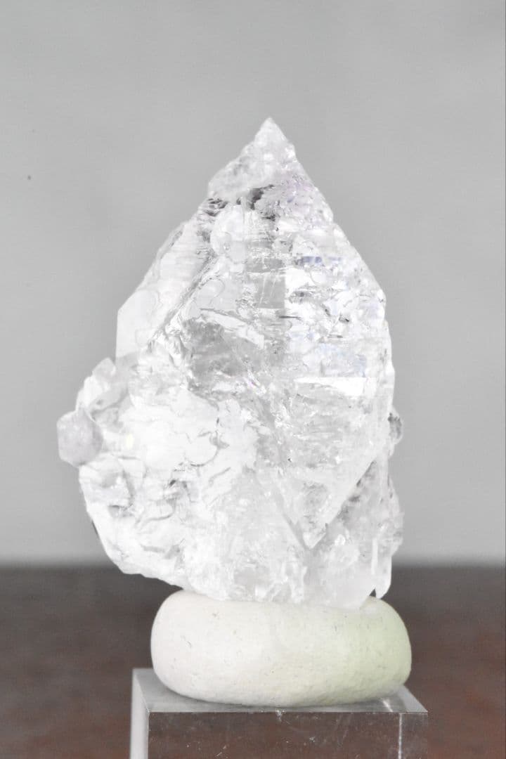 パキスタン スカルドゥ産 カラコルムアメジストエレスチャル