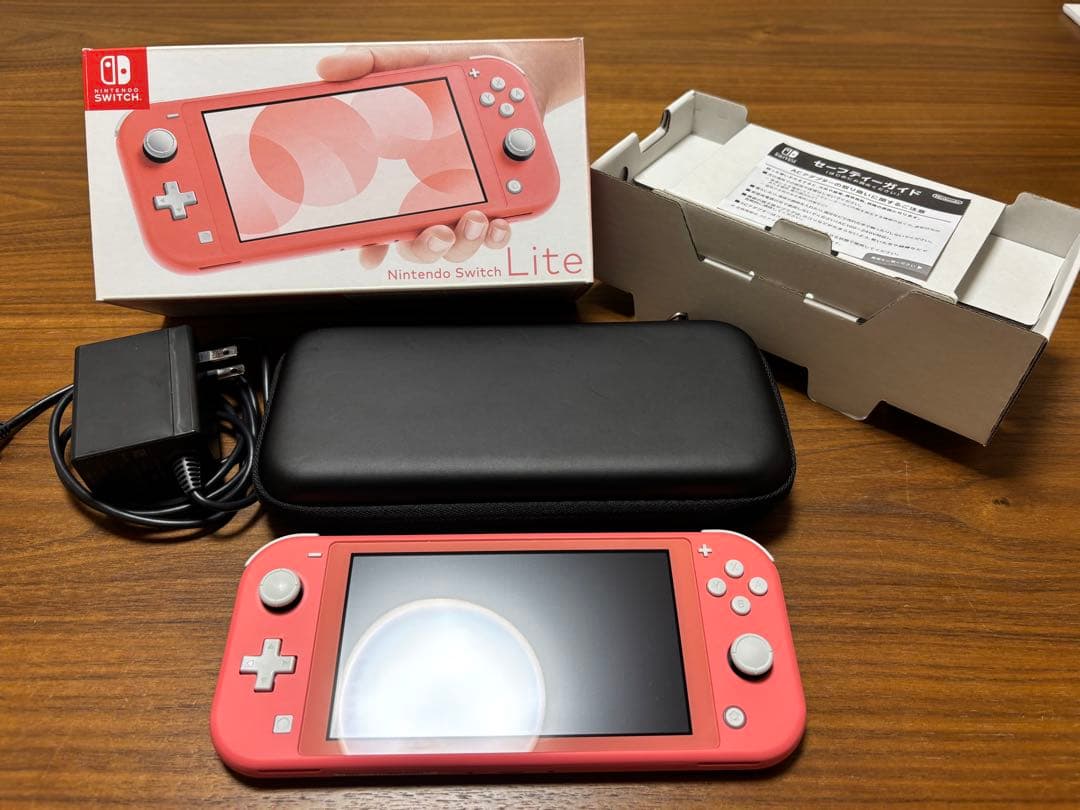 Nintendo Switch Lite（コーラル）本体一式+ケース