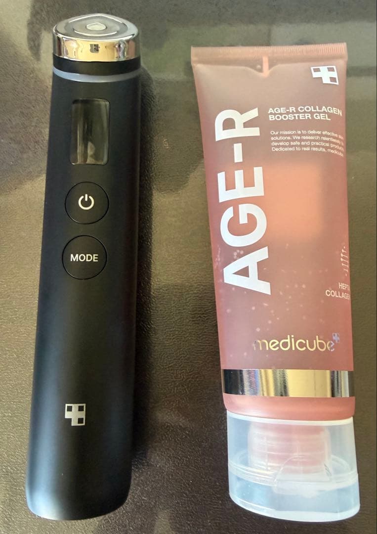 medicube AGE-R BOOSTER PRO 美顔器
