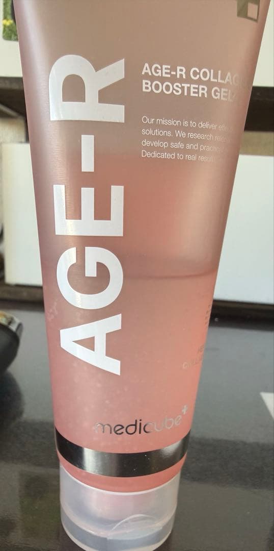 medicube AGE-R BOOSTER PRO 美顔器