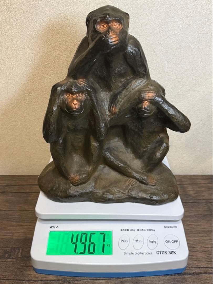 【送料込み】見猿聞か猿言わ猿　置物　モンキー　金属製　オブジェ