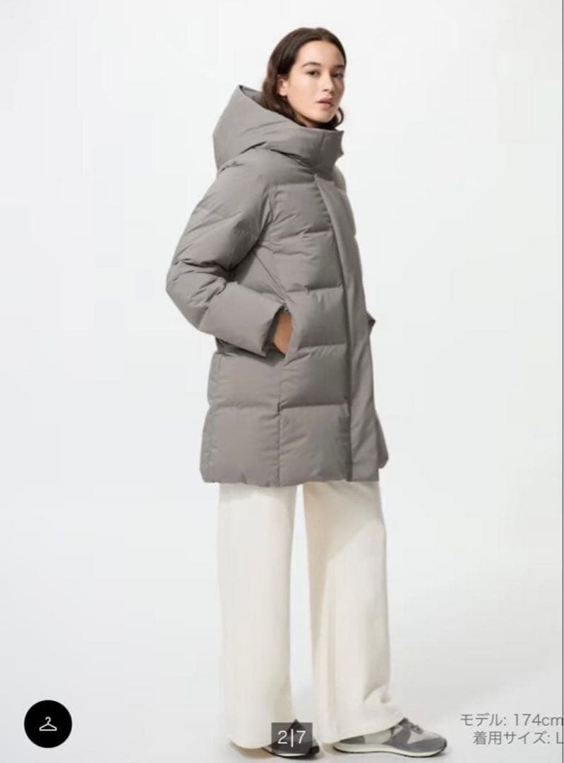 ユニクロ　シームレスダウンショートコートM