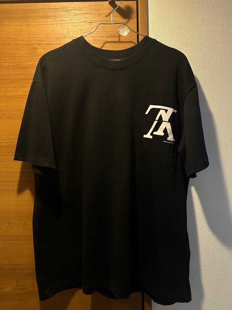 ルイヴィトンLサイズTシャツ