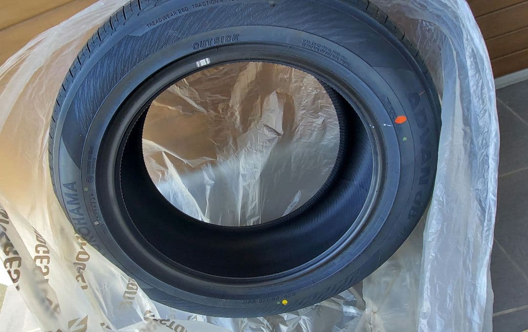 すーちゃー様用です①YOKOHAMA dbV552 225/55R18