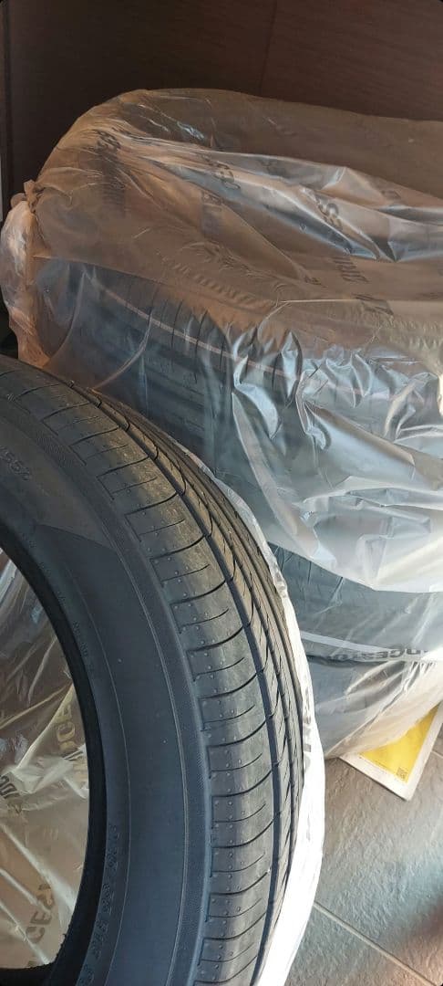 すーちゃー様用です①YOKOHAMA dbV552 225/55R18