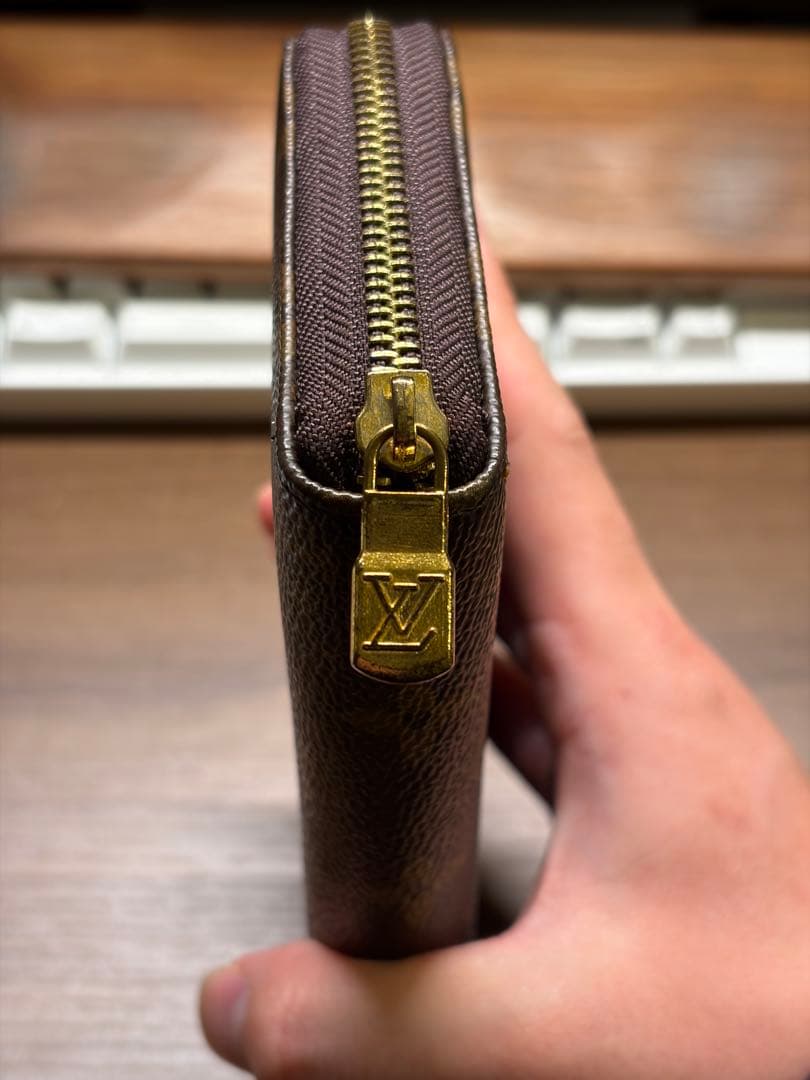 【極美品】Louis Vuitton モノグラム長財布