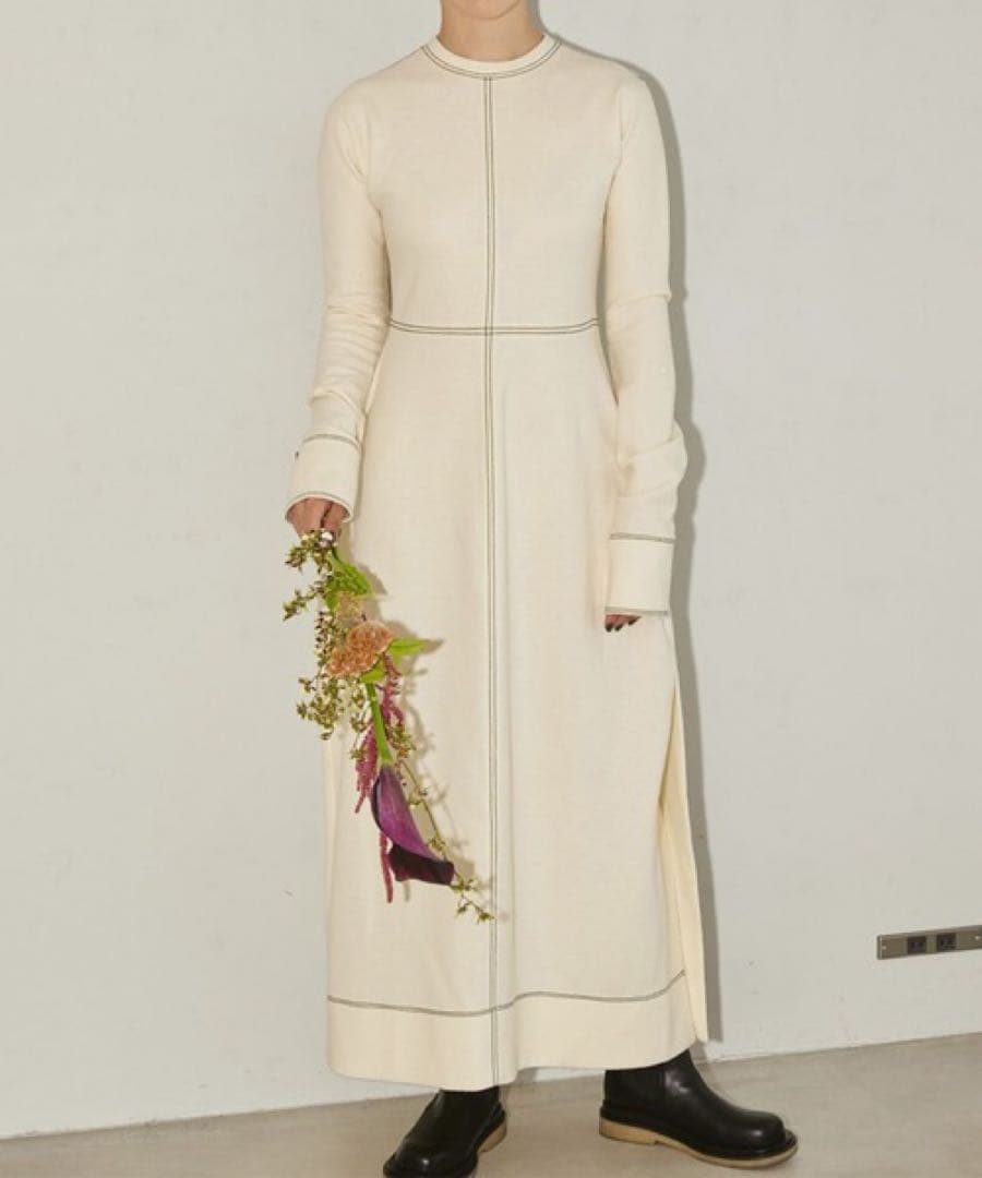 トゥデイフル　ジャージーバルーンドレス　エクリュ　38