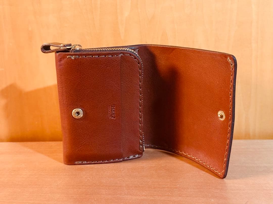 小型の二つ折り財布(WS-64)