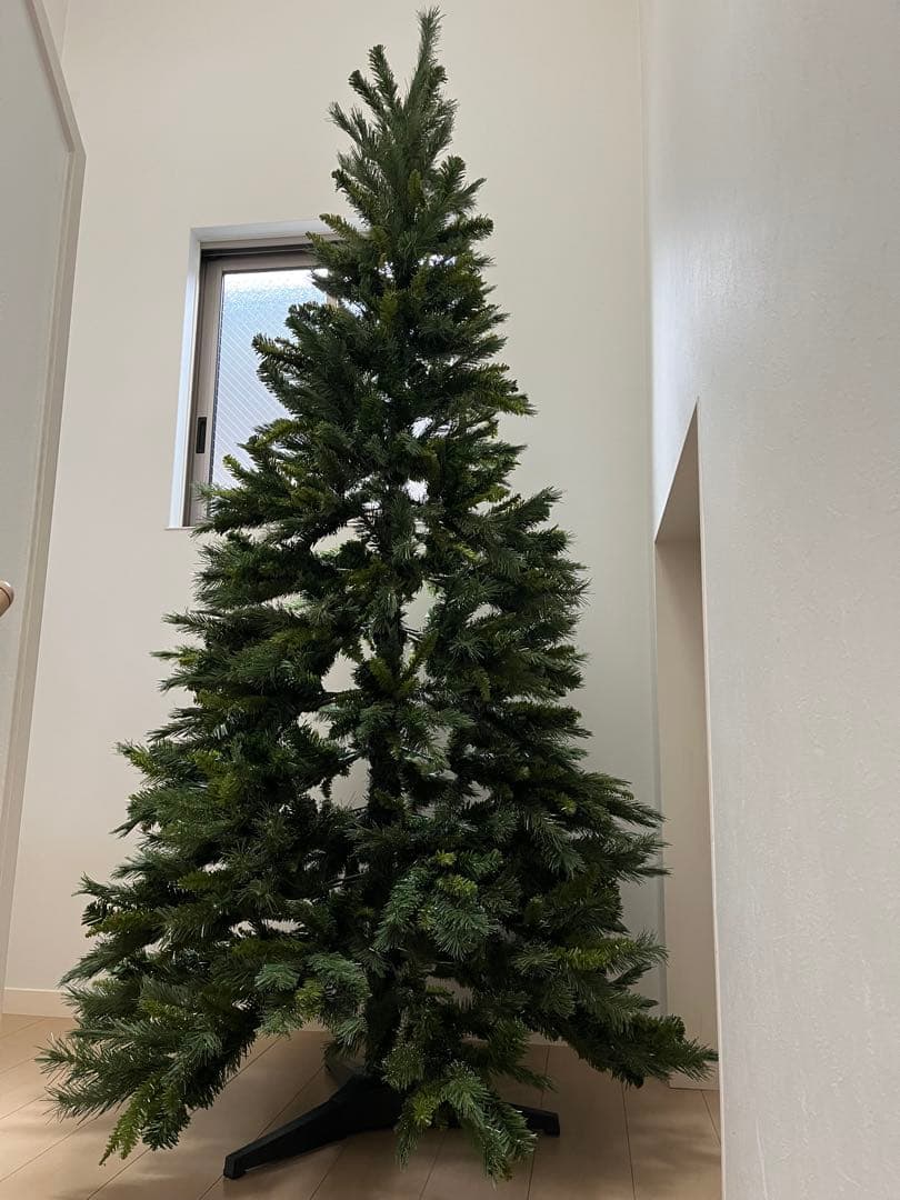 クリスマスツリー　210㎝