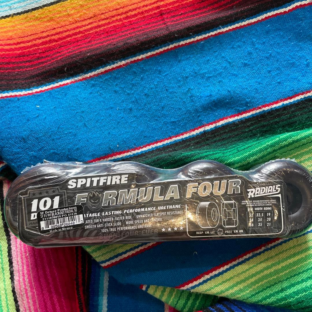 Spitfire フォーマル4 RADIALS 58mm101a定価9,130