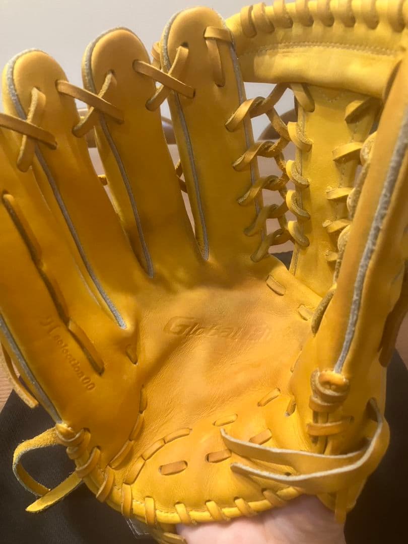 Mizuno Global Elite 軟式グローブ イエロー　左用