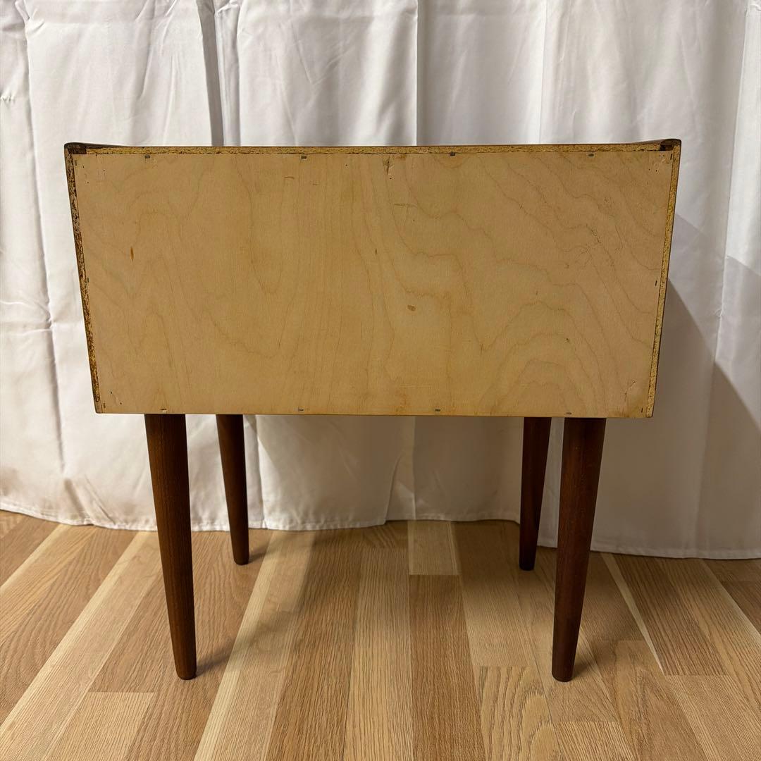 2段チェスト　デンマーク製ヴィンテージ家具