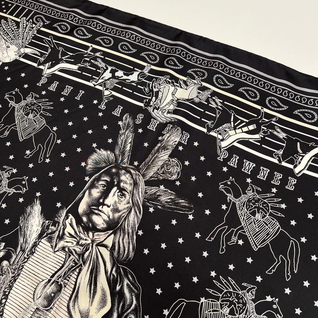 エルメス タグ付き スカーフ カレ90 パウニー族の首長 シルク ネイビー