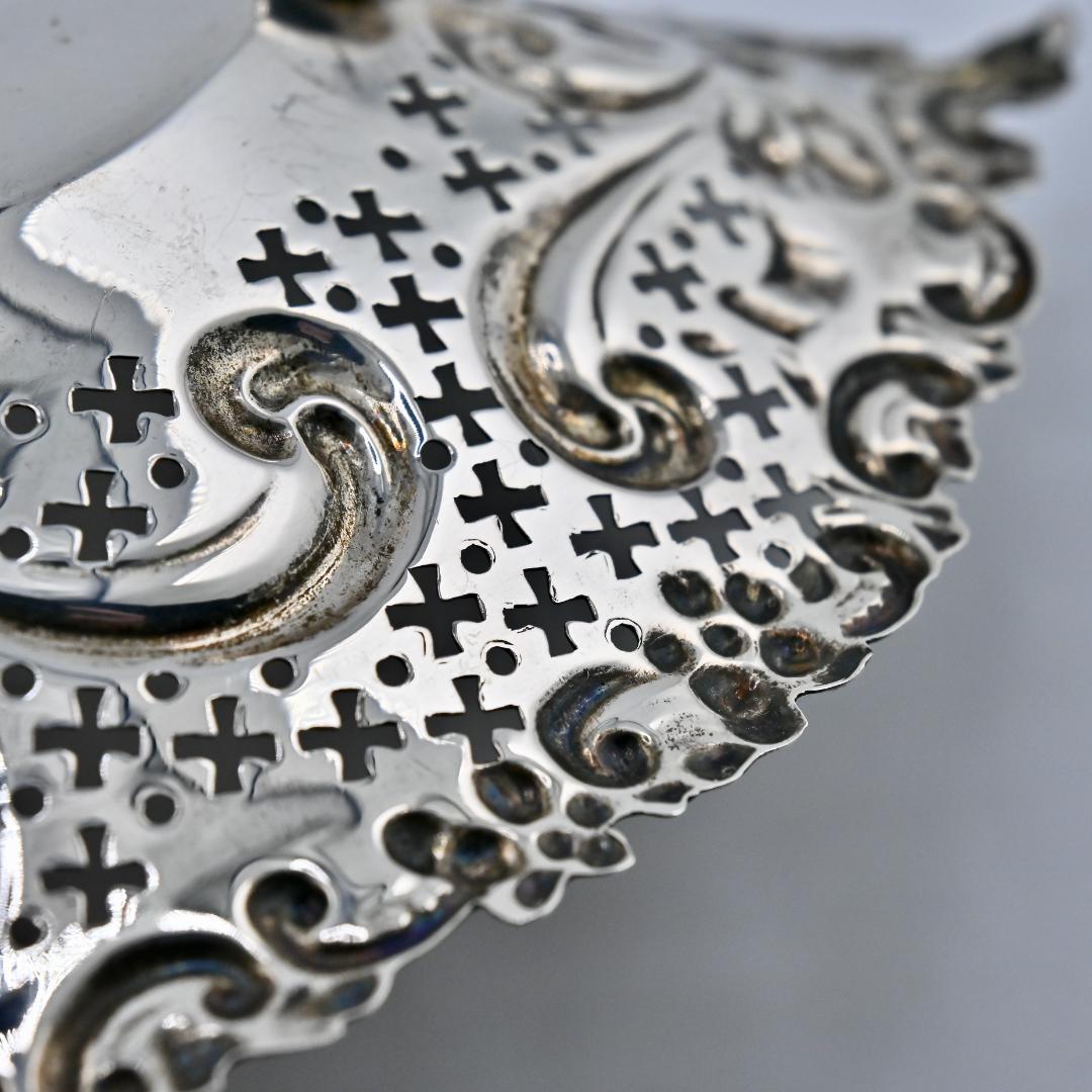 M1314 Antique 1910s 純銀 Gorham ハート型 トレイ