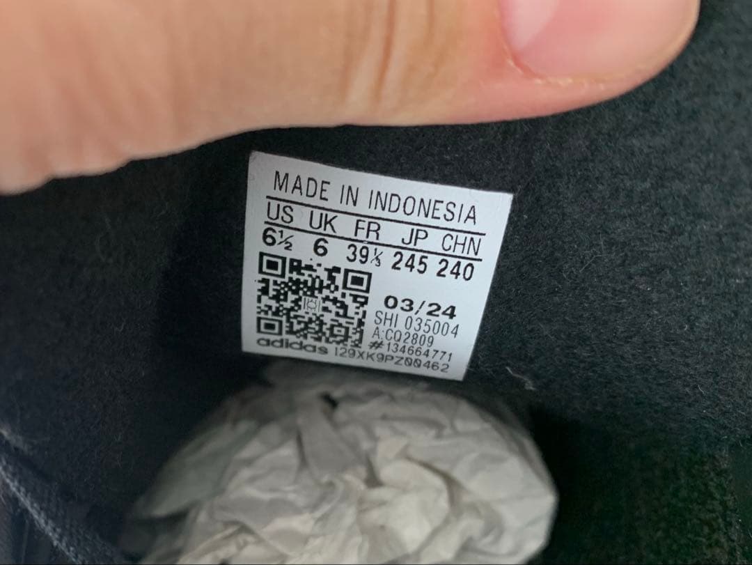 新品 adidas トリプルブラック gazelle ガゼル 黒 24.5