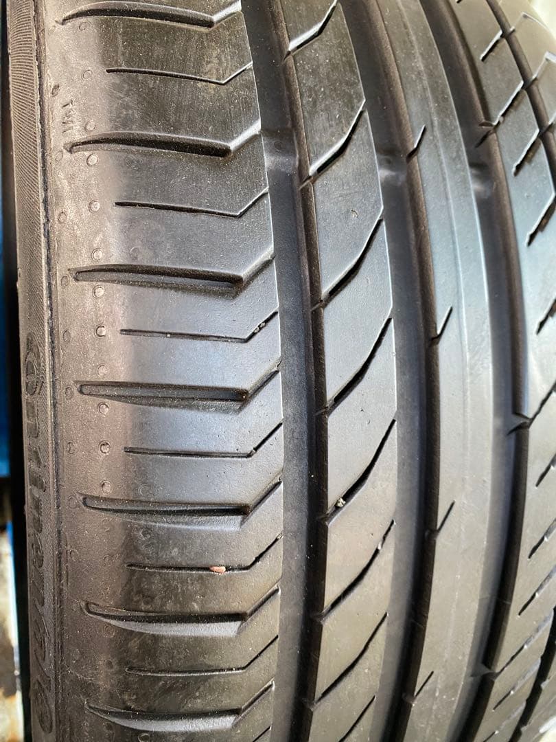 CONTINENTAL 225/40/18 1本のみ送料込み