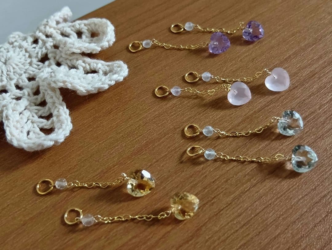 423 14kgfブルートパーズ・アメジスト・ブルームーンストーンのチャーム7点