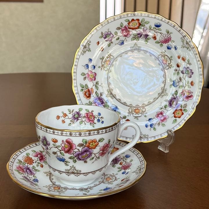 【英国ビンテージ】スポード ★LAURISTON★トリオ