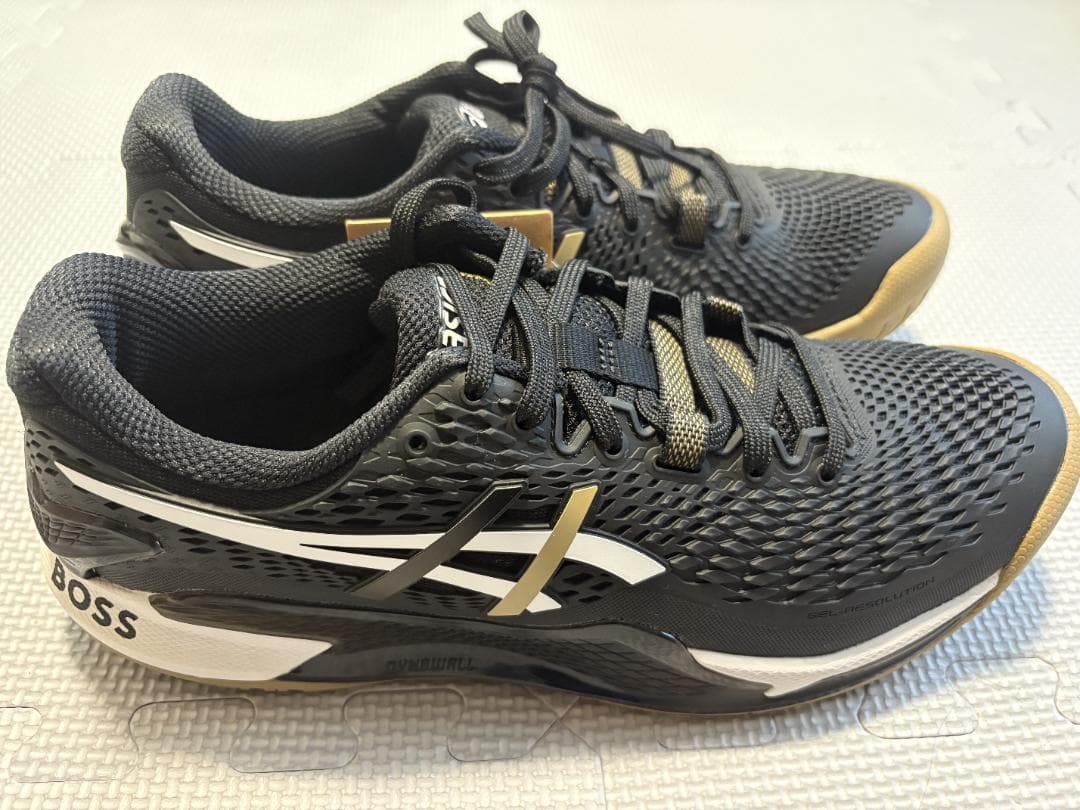 【値下げ】25.5cm アシックス BOSS 限定 ゲルレゾリューション9