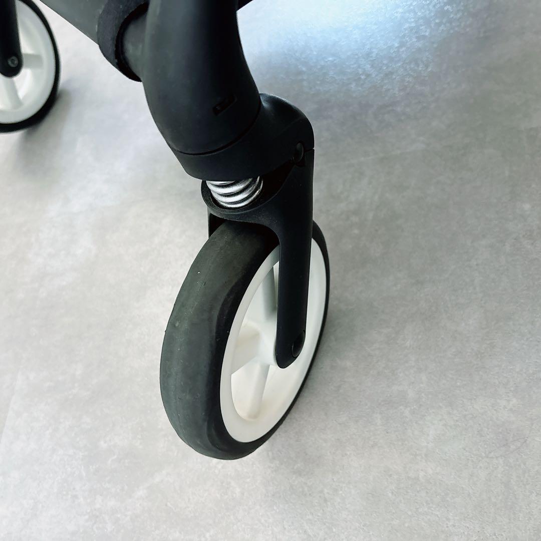 サイベックス　cybex EEZY S B2