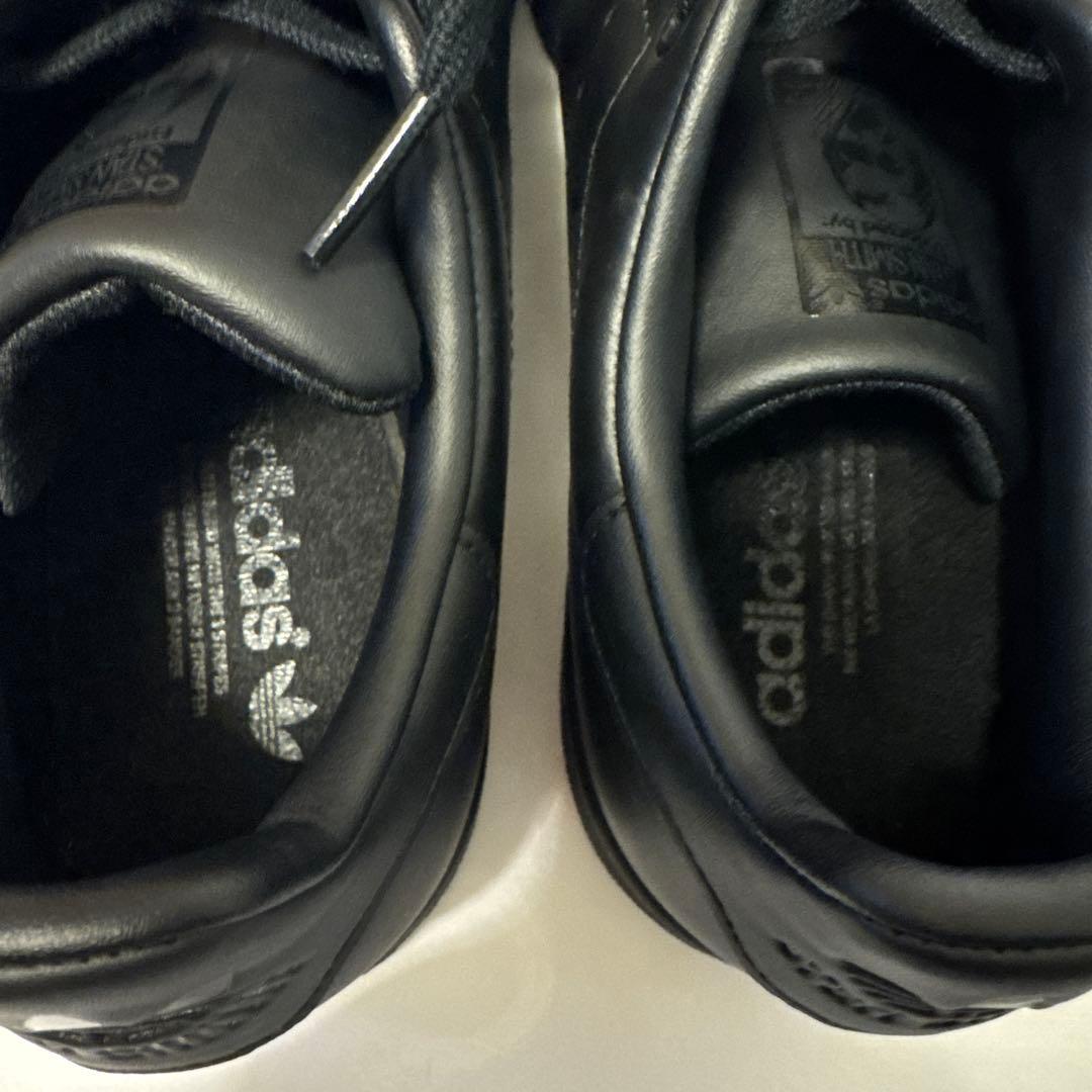 【美品】アディダス スタンスミス ブラック 27.5cm（US 9.5）