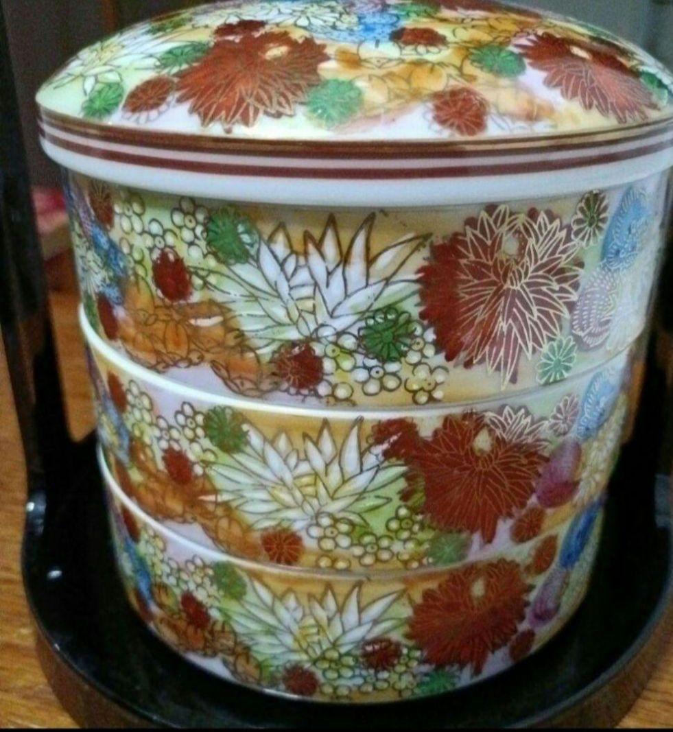 九谷焼　金彩 花詰 三段重 清峰造おせち重箱お正月 未使用