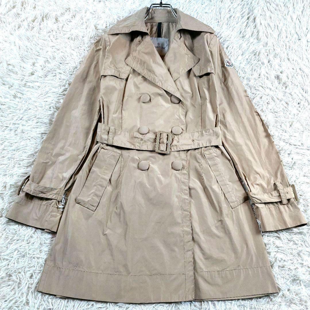 モンクレール マグノリア 大きめボタン ゆったりベルトナイロントレンチコート 2