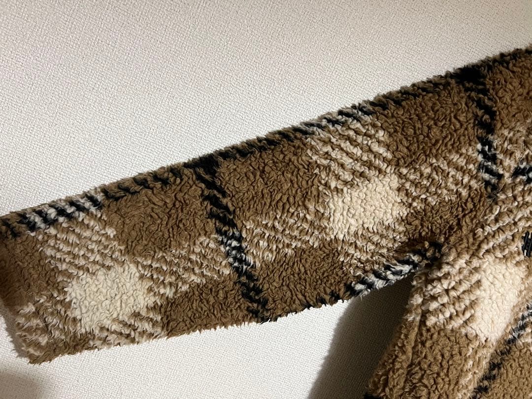 エンポリオアルマーニ フード付 ボアフリース プルオーバー チェック柄 ブラウン