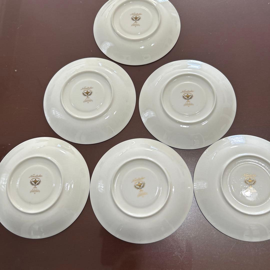 廃盤シリーズ　ノリタケ　シェフィールドSHEFFIELDカップ＆ソーサー