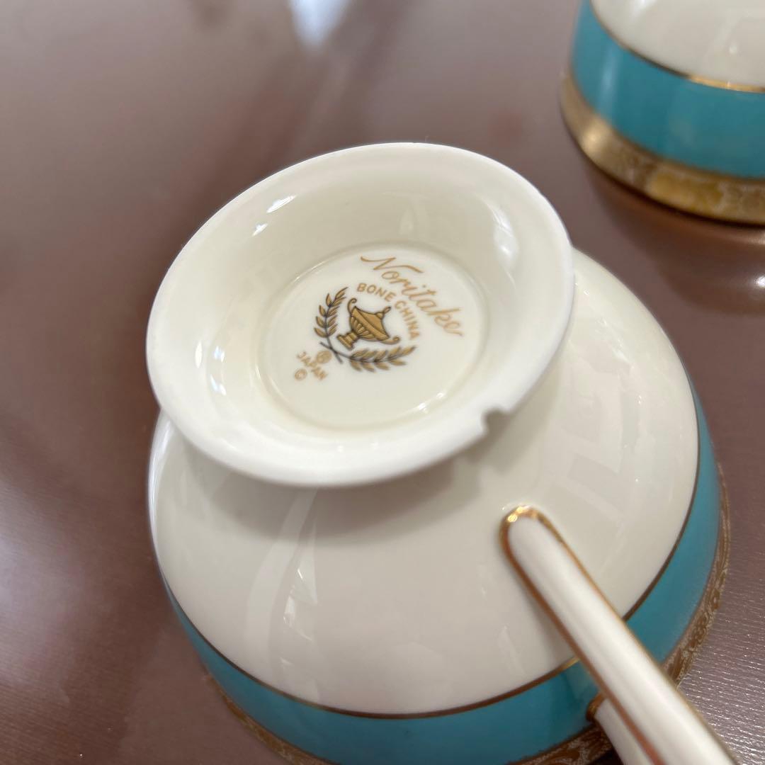 廃盤シリーズ　ノリタケ　シェフィールドSHEFFIELDカップ＆ソーサー