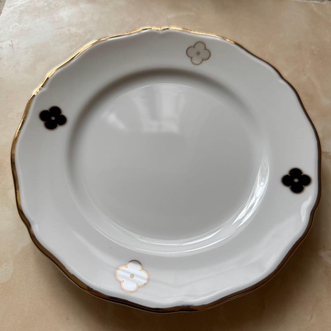 食器セット　ポット　高台カップ&ソーサー　ケーキ皿　アルハンブラ