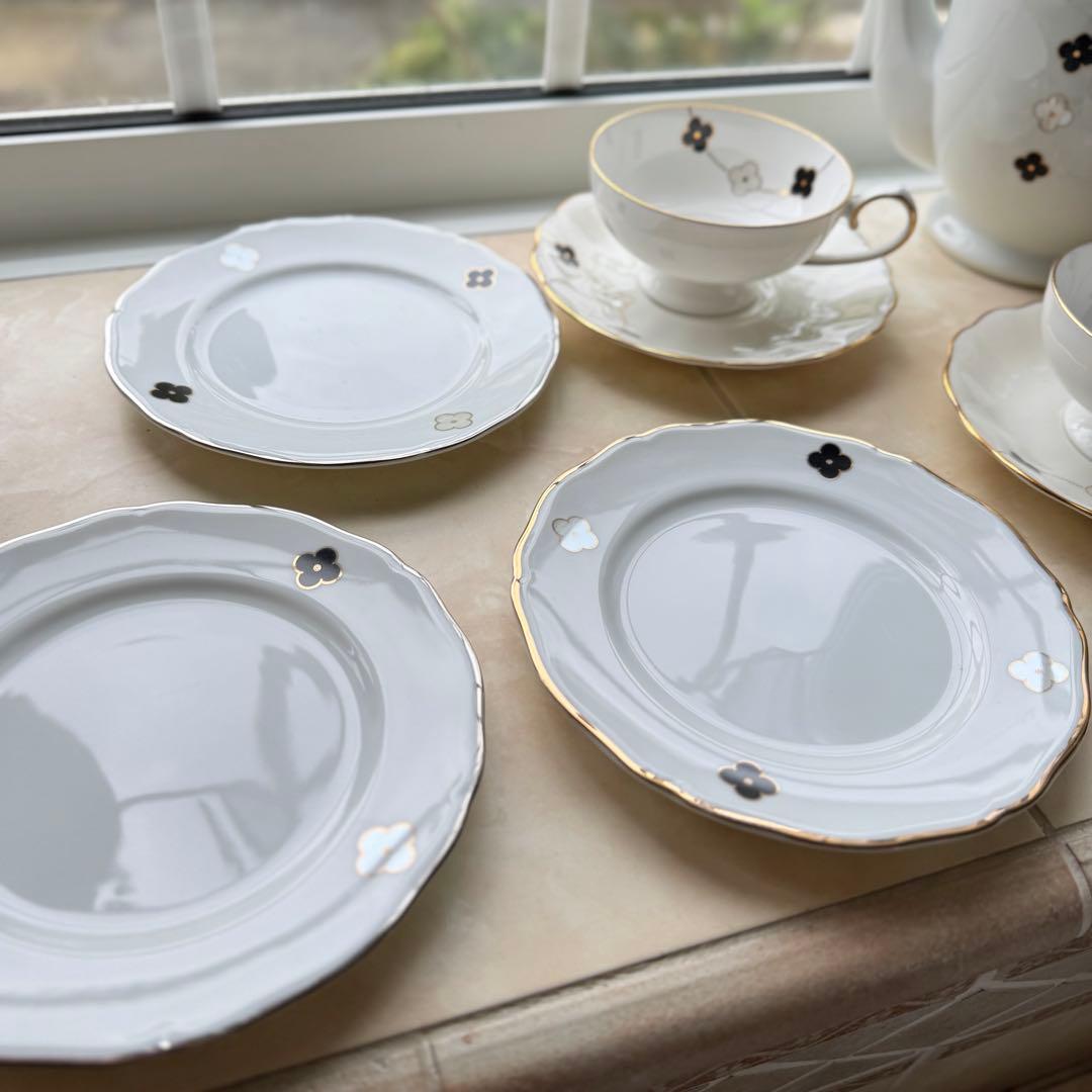 食器セット　ポット　高台カップ&ソーサー　ケーキ皿　アルハンブラ