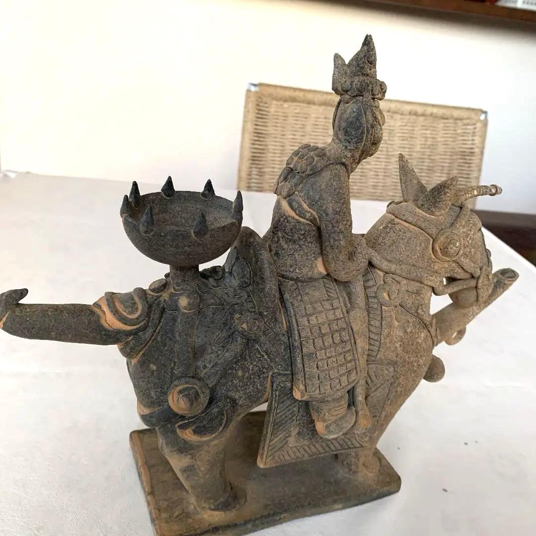 新羅土器風の置物