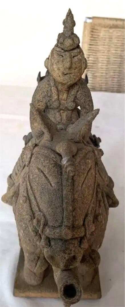 新羅土器風の置物