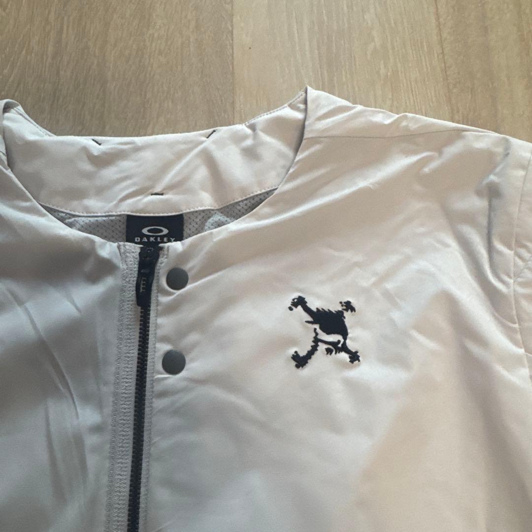 Oakley ホワイト ジャケット