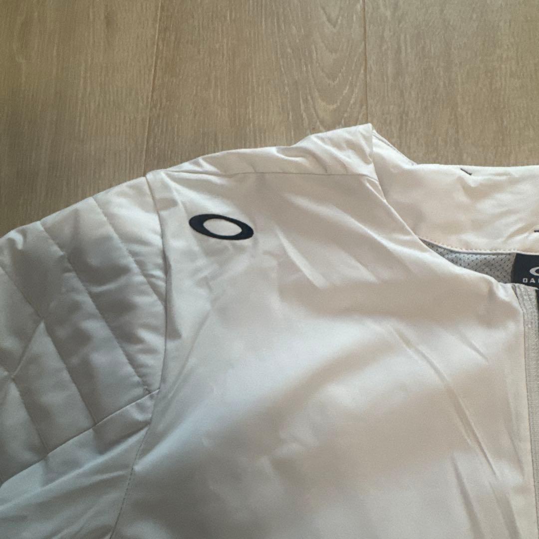Oakley ホワイト ジャケット