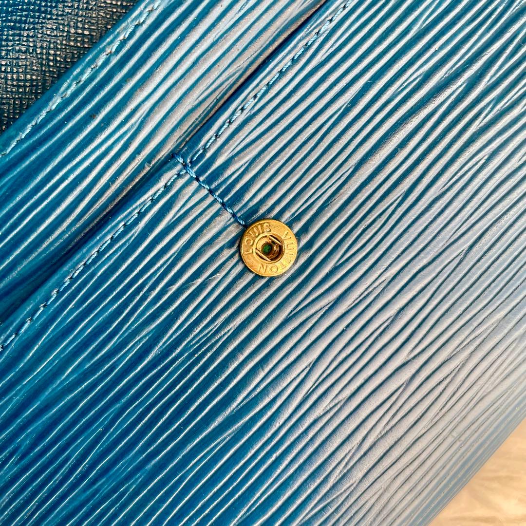 美品✨ルイ ヴィトン エピ ポシェットポルトモネクレディ レザー 財布