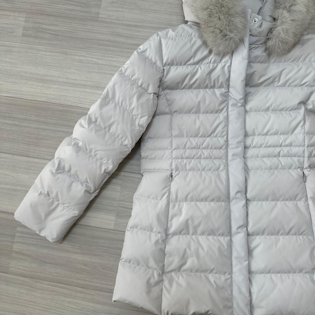 【新品】UNTITLED フード付きダウンジャケット