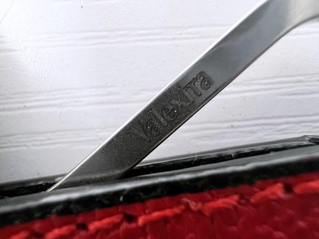 美品　VALEXTRA　ヴァレクストラ　グレインカーフスキン　マネークリップ