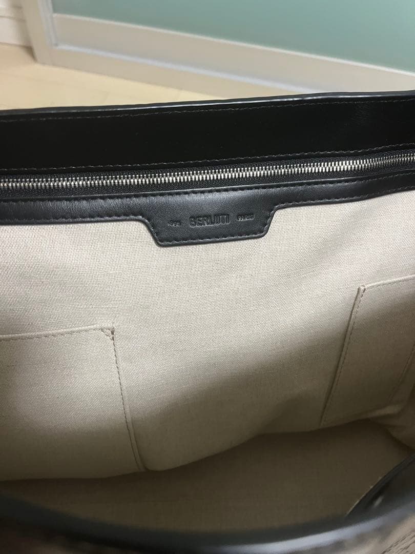 ベルルッティ　トゥジュール　ブラック