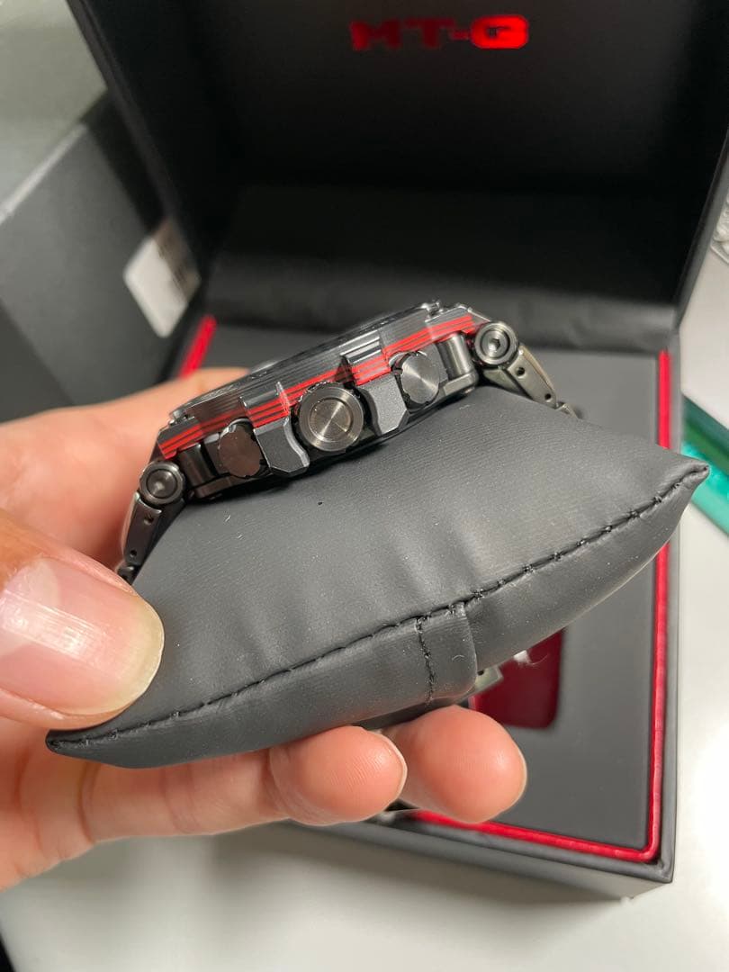 美品 動作済 GSHOCK MTG-B1000B-1AJF