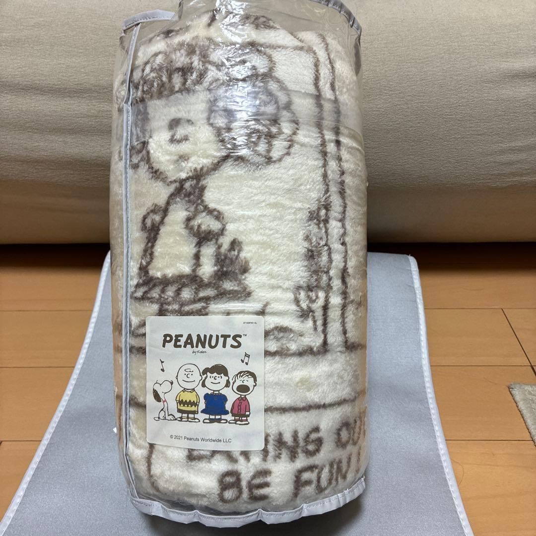 HEATTECH PEANUTS 毛布 140×190cmスヌーピーシングル